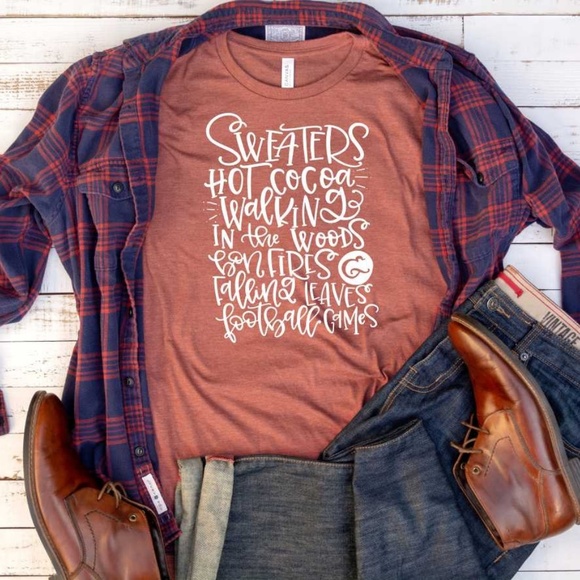 Sweaters Hot Cocoa Graphic Tee - Picture 2 of 2